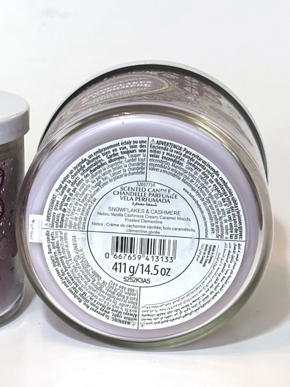 SNOWFLAKES & CASHMERE 3 Wick Candle